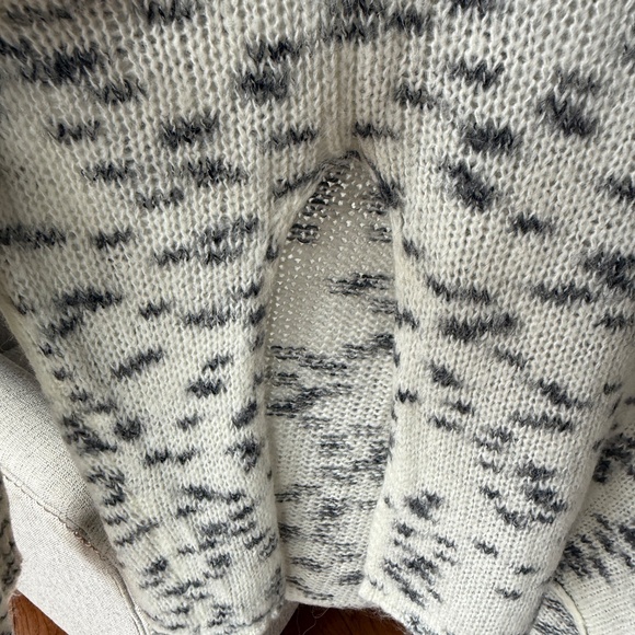 NWT Zara Sweater - Picture 5 of 5
